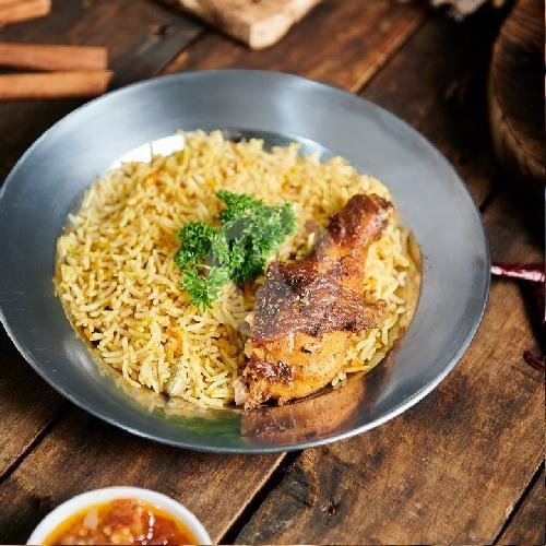 Kebuli Ijab Qabul Loop: Surga Nasi Kebuli yang Wajib Dicoba!