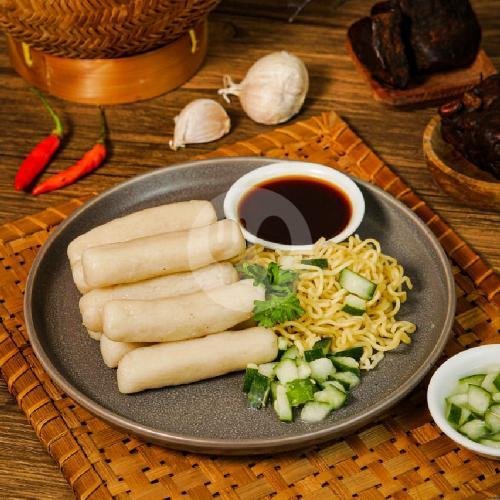 Kunyit Asem menu Pempek Manshurin