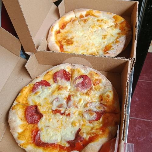 Pizza TriSome Uk 20cm menu Pizza De Nitro, Gubeng