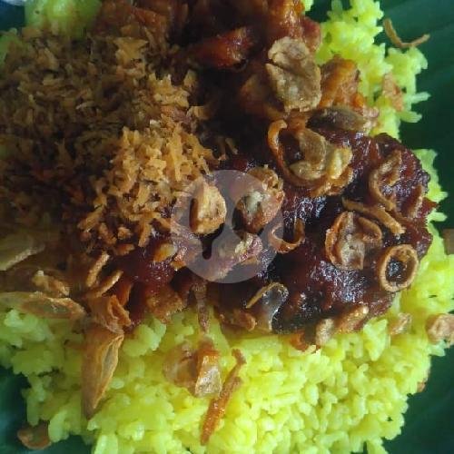 Nasi Kuning RempelaAti Telor Masak Habang menu Nasi Kuning Banjarmasin Dapoer Acil Ina, Karanganyar Kota