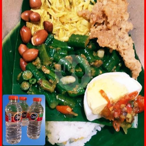 Nasi Campur Bali Ayam Betutu Sisit + Sate Lilit Ayam menu Masakan Bali Mbak Ira, Blimbing