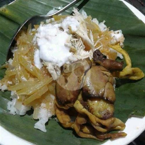 Nasi Liwet Suwir Sayap menu Nasi Liwet Yu Marni 234 Solo Baru, Grogol