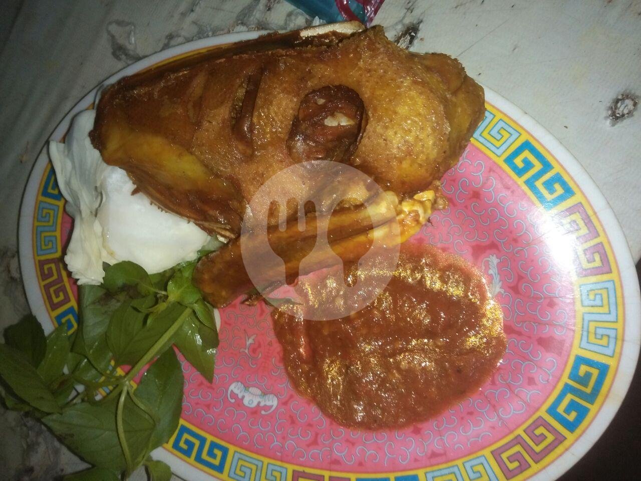 Review Lesehan Nasi Uduk Dan Penyetan Barokah: Makan Enak di Depok dengan Harga Terjangkau
