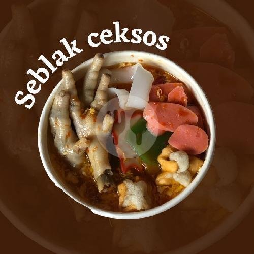 Seblak Komplit menu Seblak Gobyos, Siwalankerto