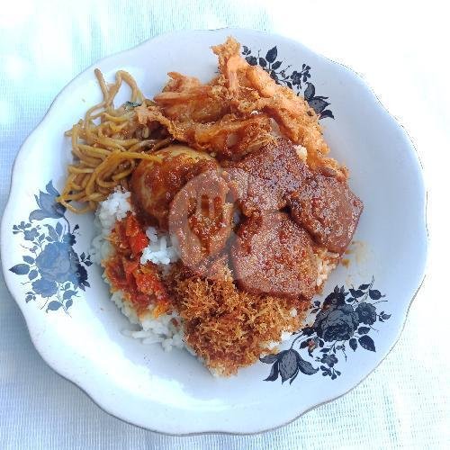 Warung Cholifah: Permata Kuliner di Kebalen Barat Surabaya