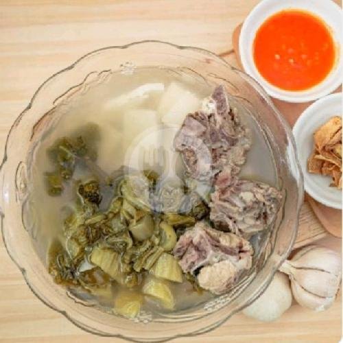 Sup Sayur Asin Tahu menu Sate Babi Star, Lembah Dieng