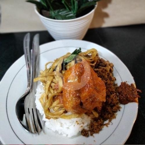 Empal menu Rawon Djenggot, Simpang Kawi