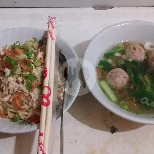 Yamin Asin Baso menu MIE AKUY ANTAPANI