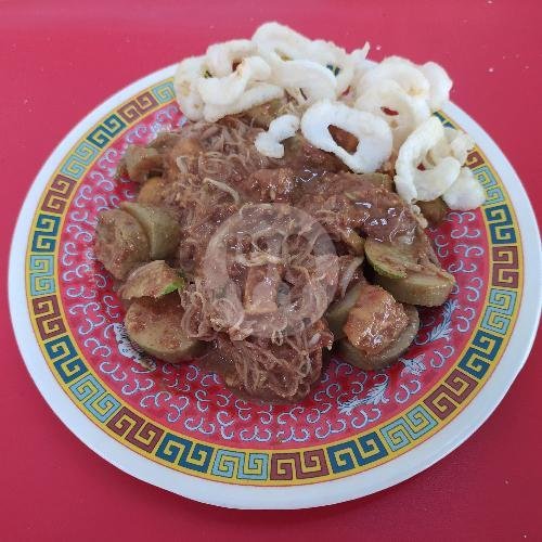 Kwetiau Ayam menu Gado-Gado Mama Fang-Fang, Industri