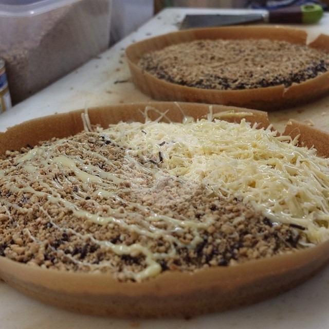 Keju Kacang menu Martabak Bandung Akasia, Kebayoran Lama