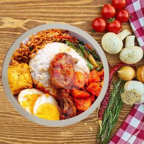 Nasi Box 10k menu Masakan Jawa Ibu Sukini, Pasar Panggung Rejo