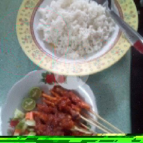 Sate Sapi + nasi menu Sate Madura Kantin Sehat Inti
