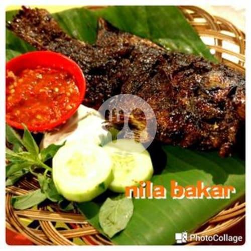 Nasi + puyuh goreng menu Pecel Lele Kremes & Bakar 