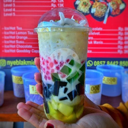 Es Teler Creamy Es Cream 22 Oz menu NYEBLAK MIE TEH DEWI, Rogojampi, Pengatigan