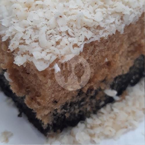 Talas Keju menu Lapis Kukus Tugu Malang, Sigura-Gura