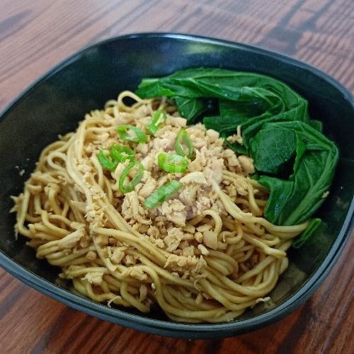 Mie Ayam Pangsit Kuah menu Rumah Mie Ayam 28, Beber Raya