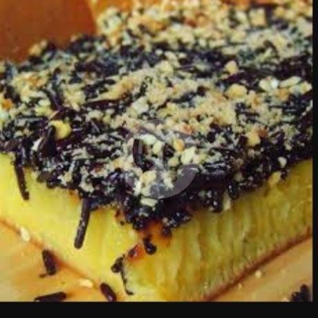 Terang Bulan Spesial Original	Kacang menu Pioneer Martabak Terang Bulan, Klojen