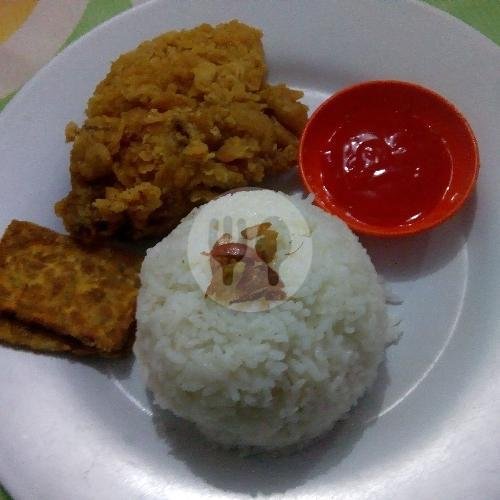 Paket Hemat 3 : Nasi Ayam Penyet + Tempe + Teh + Lalapan menu Lesehan Biben, Sewon
