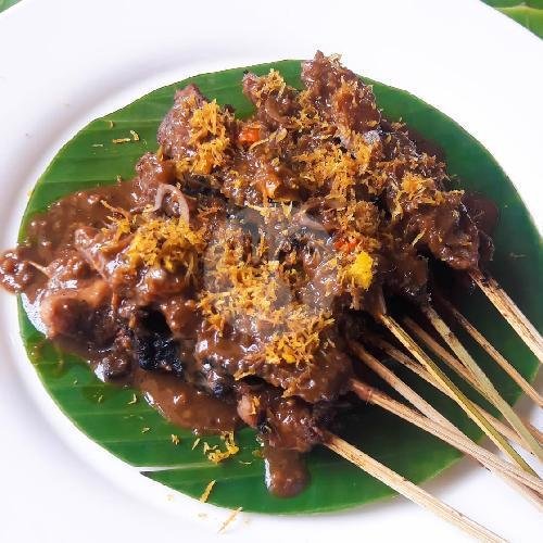 Penyetan Ikan Lele menu Sate Ayam Mak Tirah, Simokerto