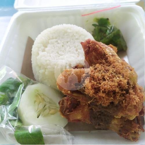 PAKET NASI TELUR menu Bebek Madura Bu Narko, Madiun