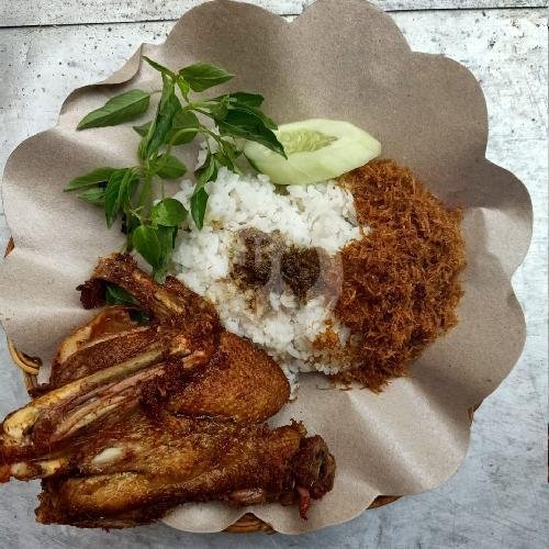 Tempe Penyet menu Nasi Bebek Goreng Dan Ayam Goreng Cabang Purnama Alun-Alun Mojokerto, Letkol Sum