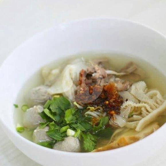 Bakmie Udang menu Bakmi Ace, Tambora