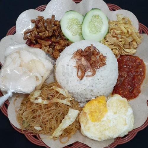 Ubi Goreng/ Telo menu Nasi uduk Restu Ibu Pasekan, Stan