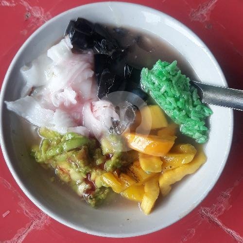 Review Gudeg Ceker Margoyudan Bu Kasno: Nostalgia Rasa yang Menggoda di Solo Review Gudeg Ceker Margoyudan Bu Kasno: Nostalgia Rasa yang Menggoda di Solo