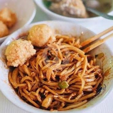 1 Porsi Mie Laucupan menu Mie Baso Cicim Putra, Tawang
