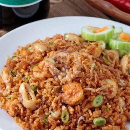 Mie Goreng Seafood / Rebus menu Rahman Seafood Pecel Lele Nasi Goreng, Sebelah Pln Garuda