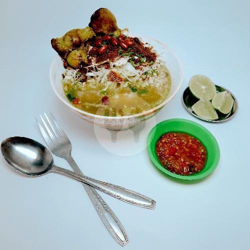 Es Teh menu Soto Ayam Trenggalek, Mayjend Panjaitan