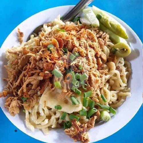 Bakso Beranak menu Ayam Bakar Geprek Mas Pendek, Mayor Achmadi