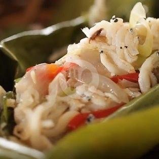 Gorengan Oncom menu Warnas Teh Uum, HS Ronggo Waluyo