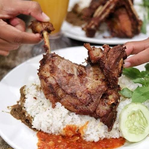 Bebek Goreng Superr menu Bebek Goreng H. Nur, Jatibening