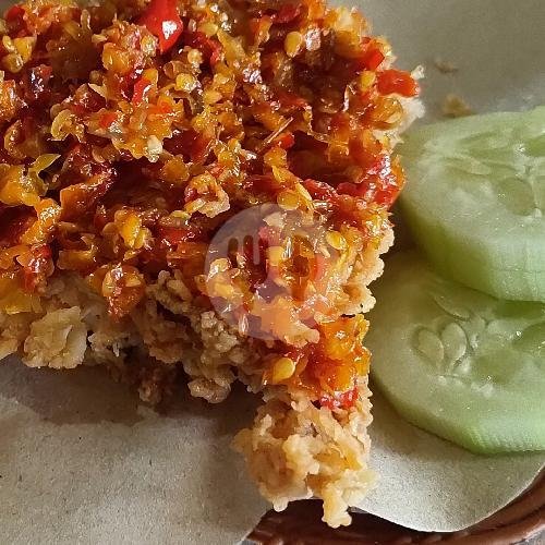 Panas Mewek Sayap/Paha Bawah menu Oyam Ayam Geprek, Pasar Jambu Tempuran