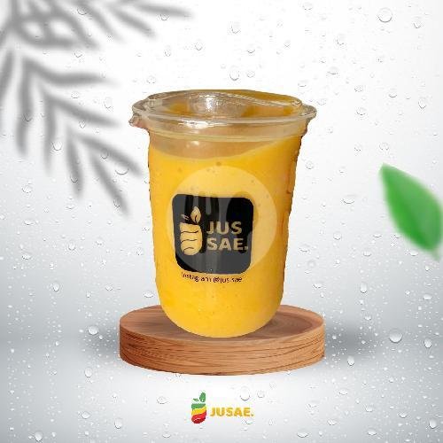 Berry Na Smoothies (Stroberi + Pisang) menu Jus Buah - Jussae, Stasiun Kota Kediri