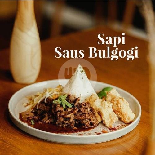 Signature Beef Burger menu Madbottle Coffee, RE Martadinata