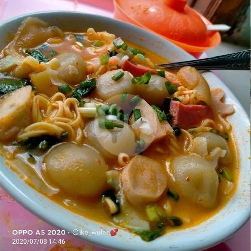 Seblak Cilok menu Seblak Whe-Whe, Sooko