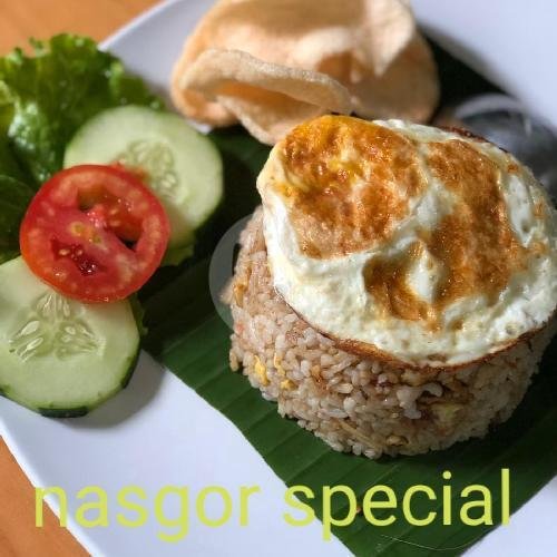 Nasi Goreng Ayam menu Warung Kantong Semar, Kartoharjo
