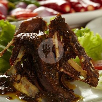 Bebek Cabe Ijo Paha menu Bebek Bentu, Cempaka Putih