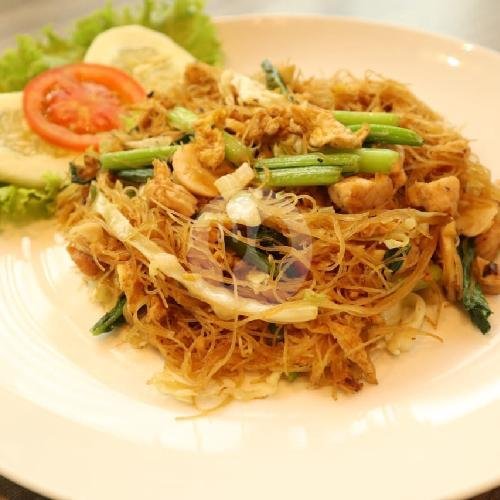 Mie Goreng Telur Asin menu Grandma S Recipe, Serengan