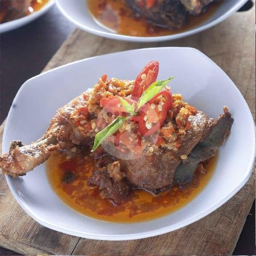 Ayam GEPREK Tulang Lunak Jumbo menu Ayam Tulang Lunak Mbok Surip, Ir Soekarno