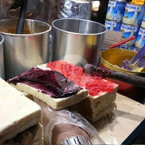 Roti Kotak Spcial,  Blueberry 1/2 Kacang Coklat menu Roti Bakar Halteu Dua - Margahayu Kopo