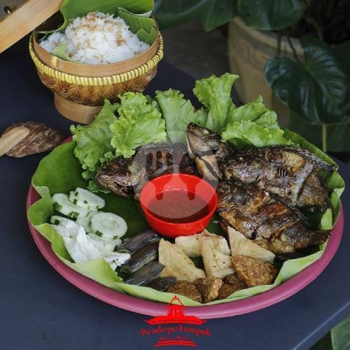 Pendopo Tumpuk Kuliner Kediri: Kenangan Masa Kecil dalam Setiap Suapan