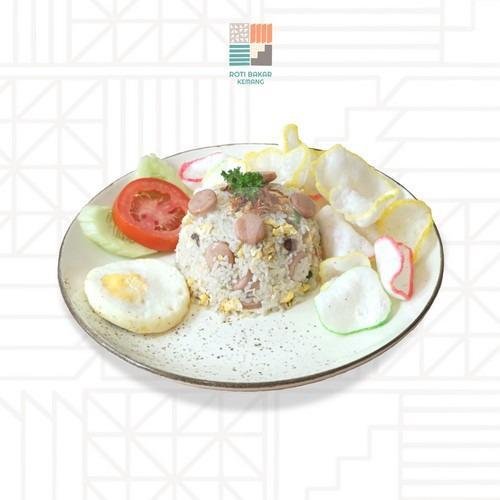 Nasi Goreng Sosis menu Roti Bakar Kemang, Benhil
