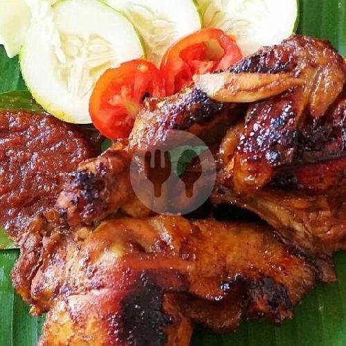 Gurame Bakar + Tumis Kangkung menu Nasi liwet dan Ayam Bakar Pasundan Nusantara, Muktiharjo Indah