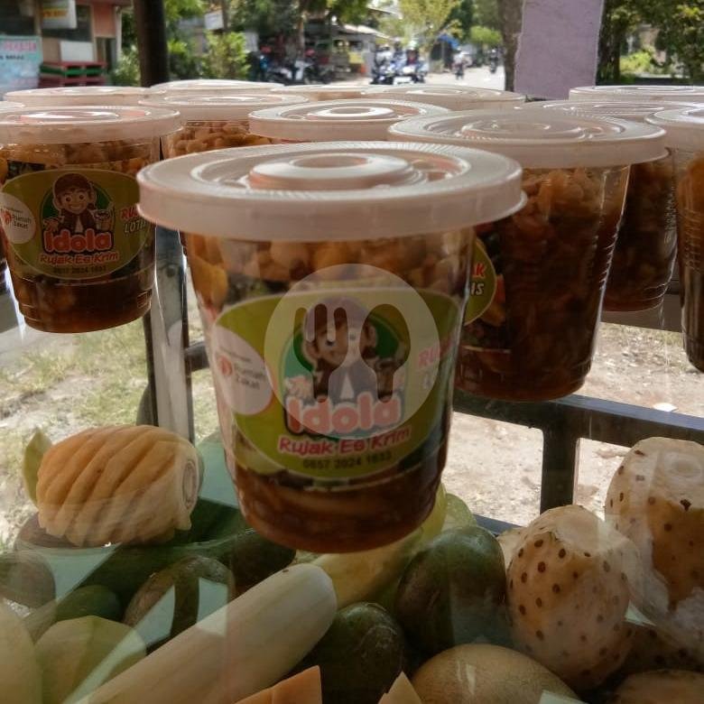Lotis menu Rujak Es Krim Idola, Banjarsari