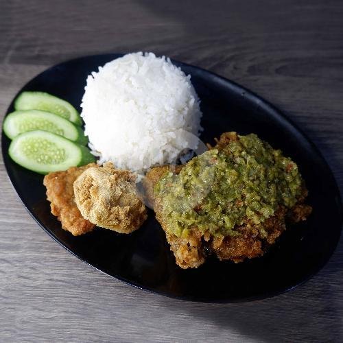 Geprek Sambal Matah menu Ayam Geprek JUNED, Buahbatu