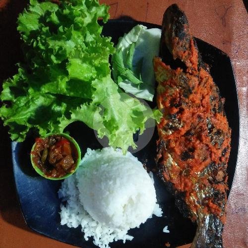 Nasi Putih menu Ayam Neraca Extra Pedas Jati, Perintis Kemerdekaan