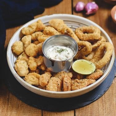 Caesar Salad menu Grillnesia Paskal, Steak Spaghetti Salted Egg Chicken Ayam Goreng Nasi Goreng